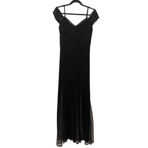 NW Nightway Velvet Off The Shoulder NYE LBD Gown Dress Formal Gown Trim Size 6